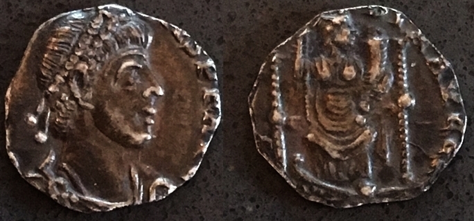 2847 Siliqua Theodo ct.jpg