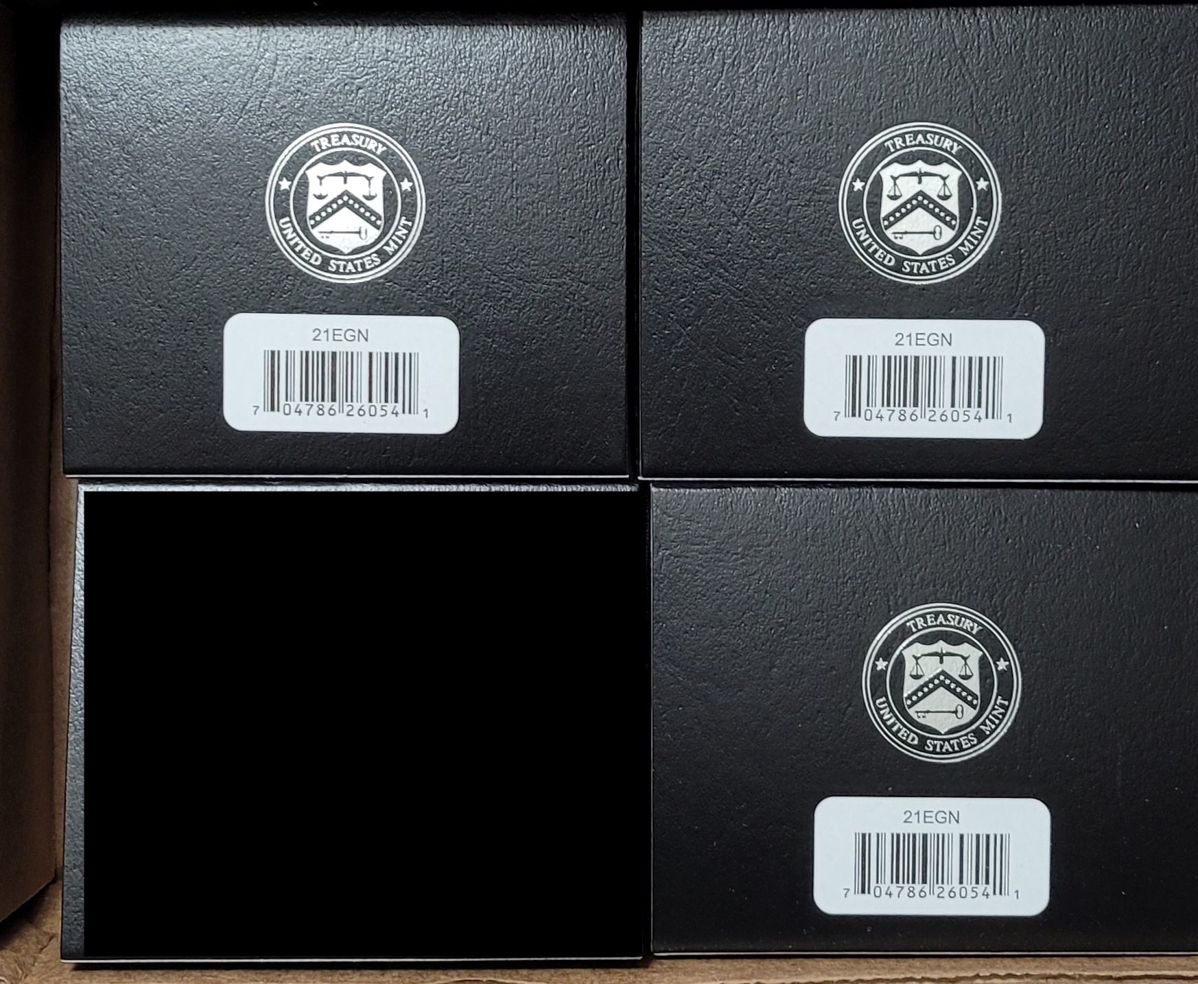 3 2021-W UNC  D.jpg