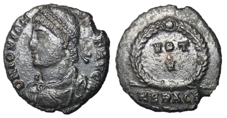 3.Follis-JovianRICVIIIHeraclea108.jpg