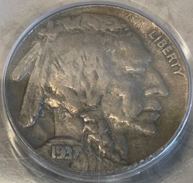 3 legger obverse (2).jpg