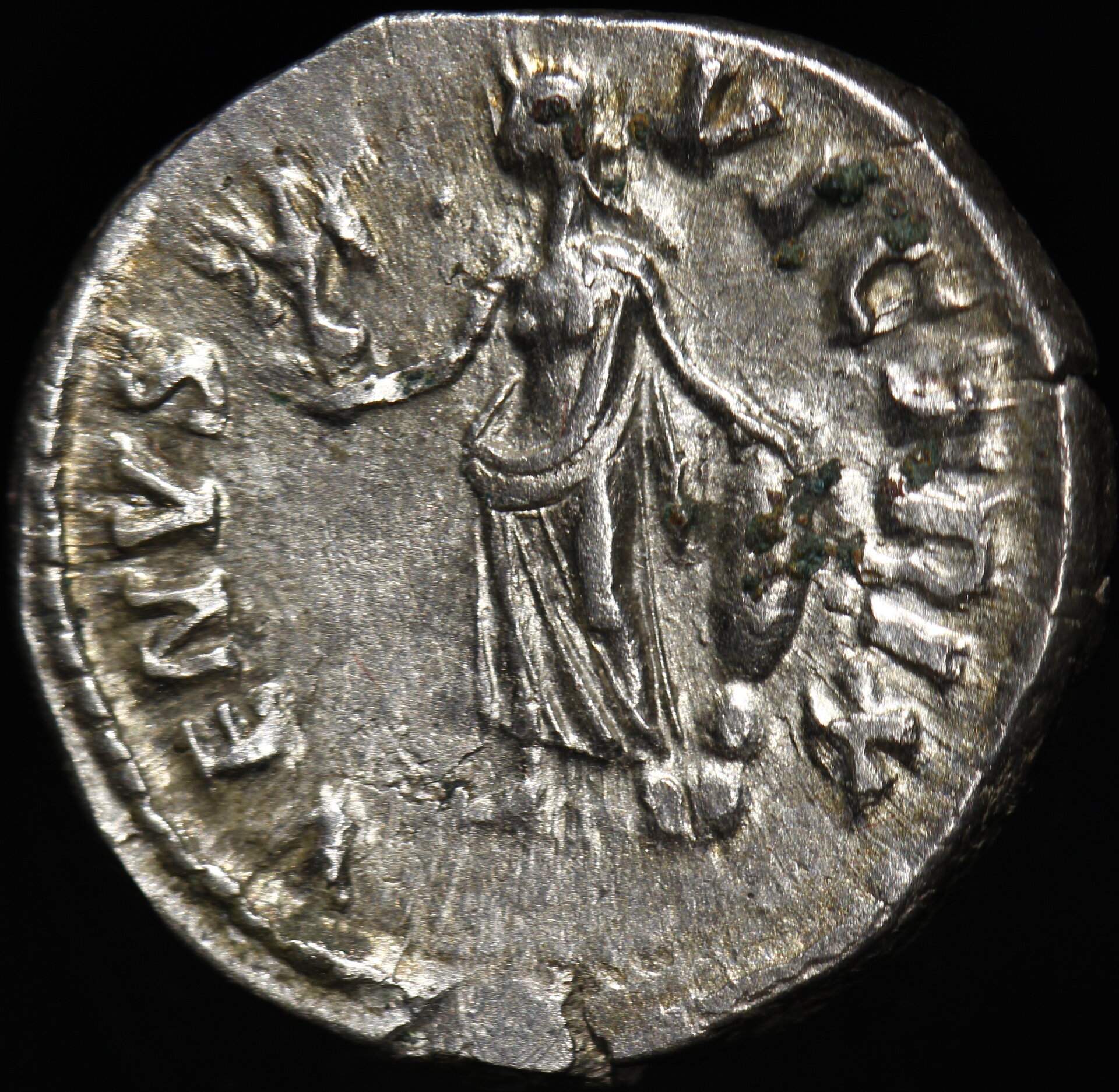 32blucilla2p1.JPG