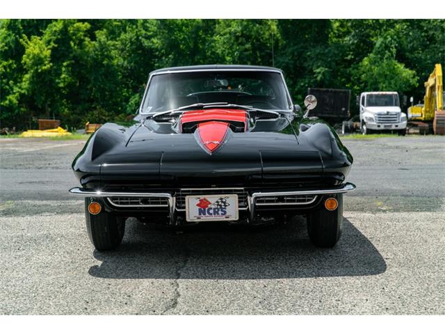 33057167-1967-chevrolet-corvette-thumb.jpg