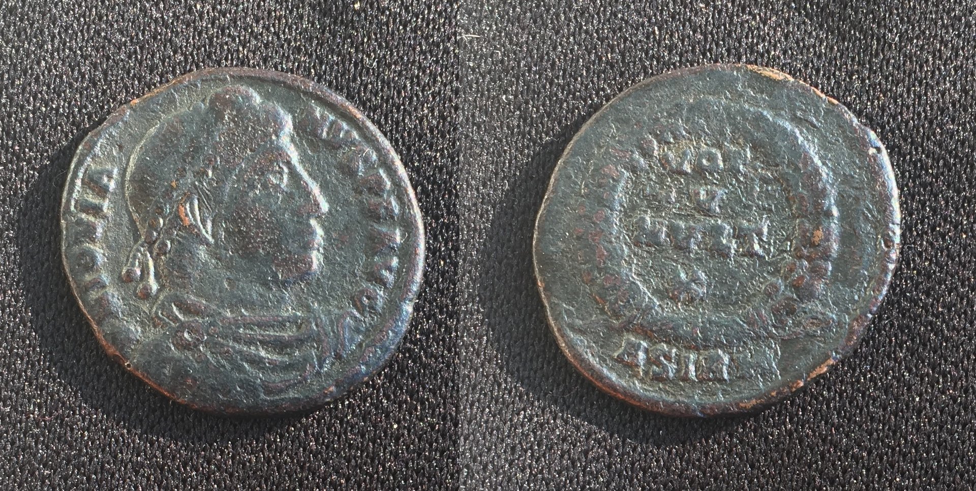 363-364 AD AE Jovian Sirmium RIC 118 2.54g 21mm S2 Combined.jpg