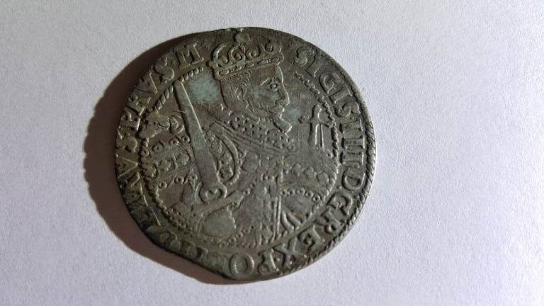3_cm_Coin_Front.jpg
