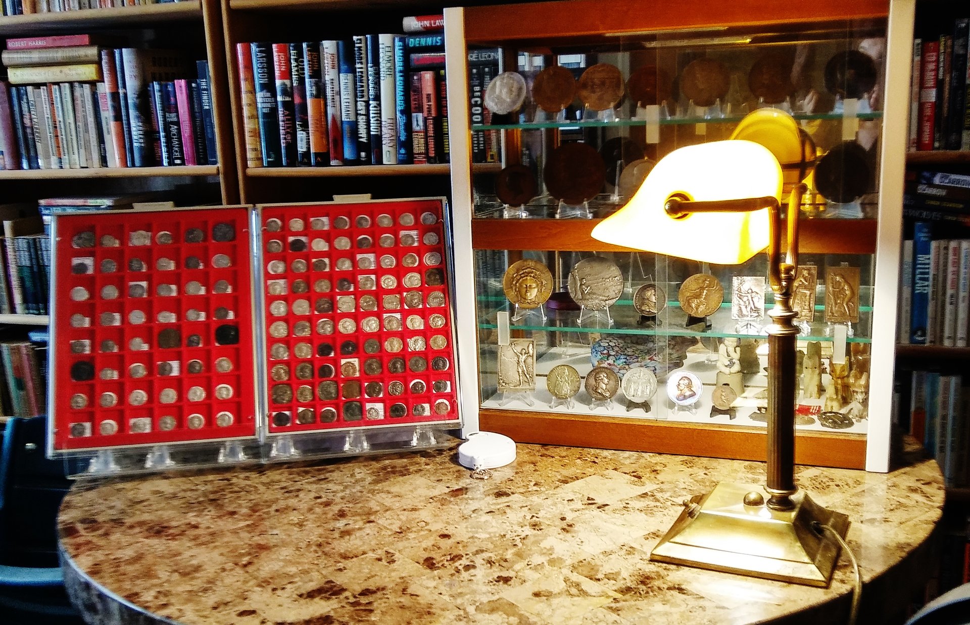 4.28.20 Coin Trays 1 & 2 & Large Case (with flash).jpg