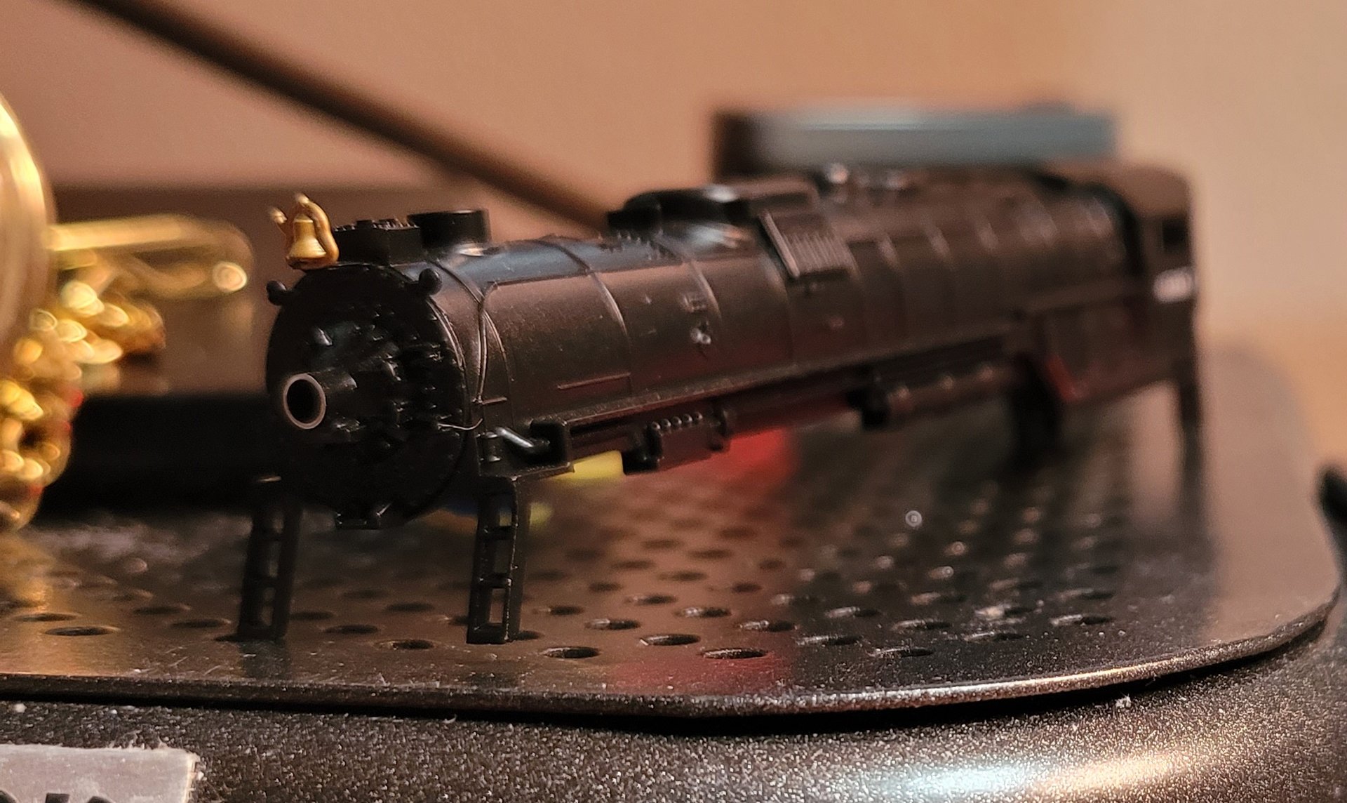 4-8-4 shell.jpg