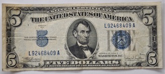 $5 1934 Silver Cert. Front.jpg