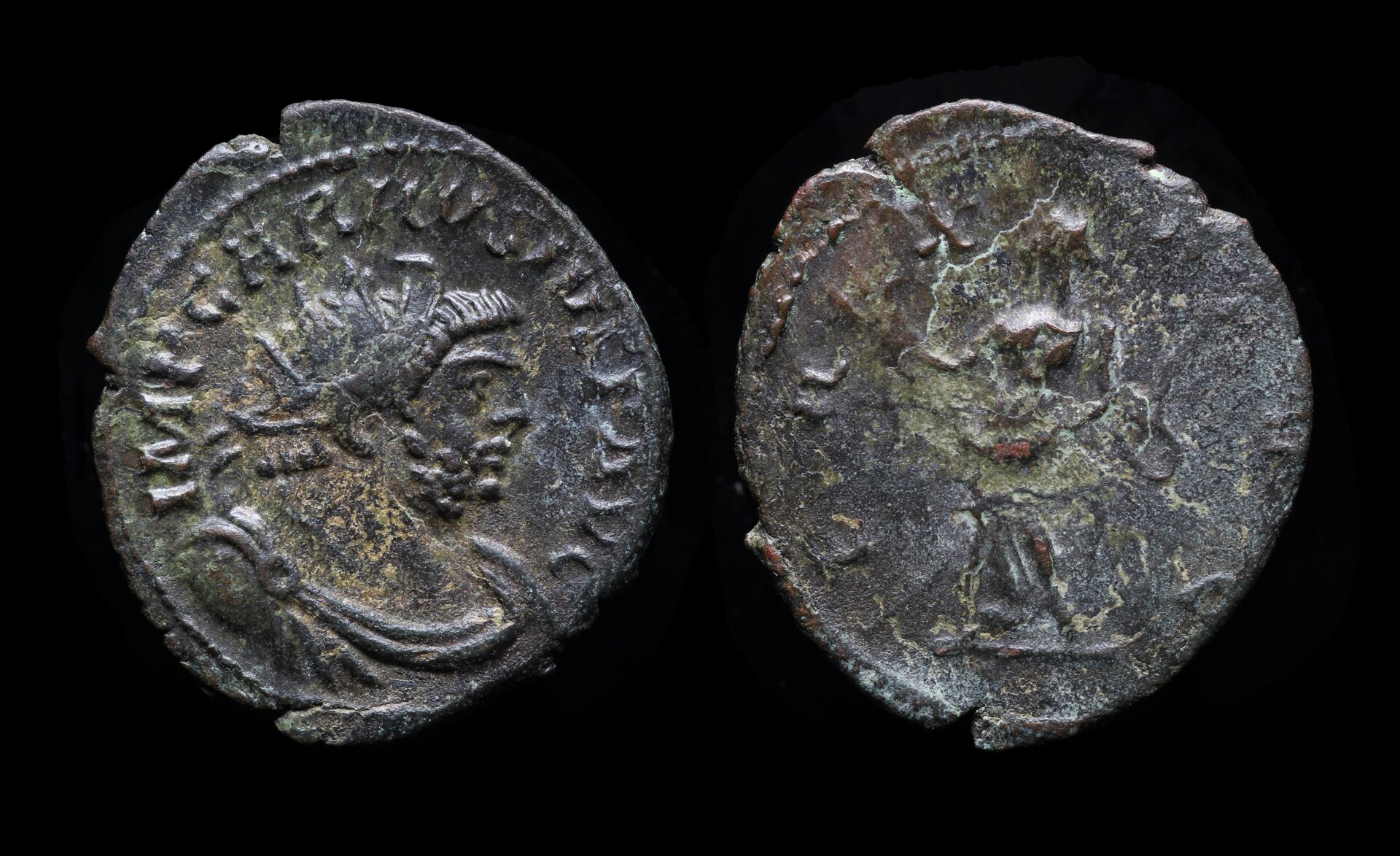 5.670 RIC V 881 Carausius ant.jpg