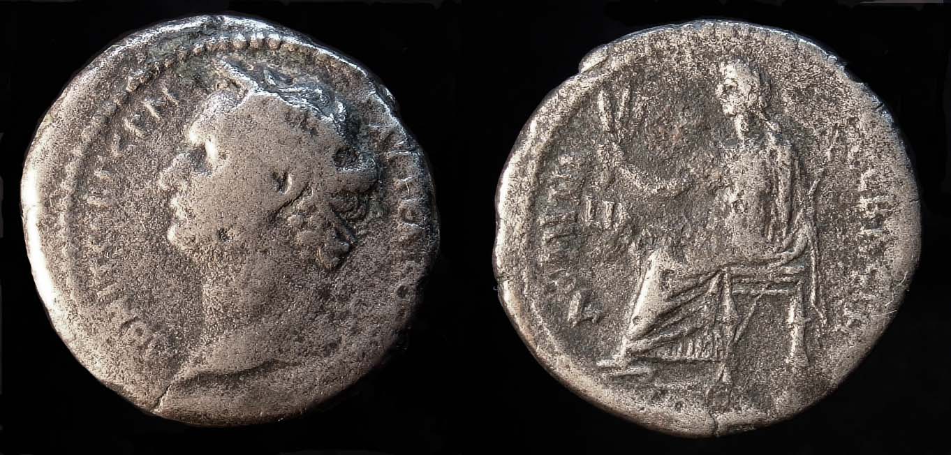 5 nr 32 teradr domitianus domitia.jpg