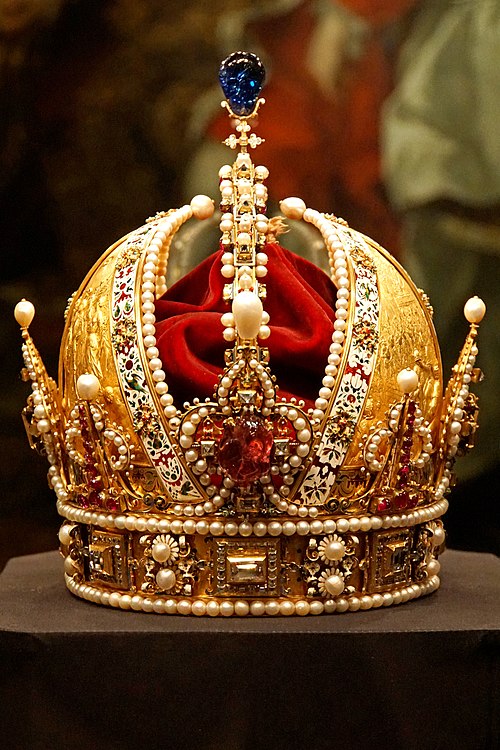 500px-Austria-03356_-_Austrian_Imperial_Crown_(32121434203).jpg