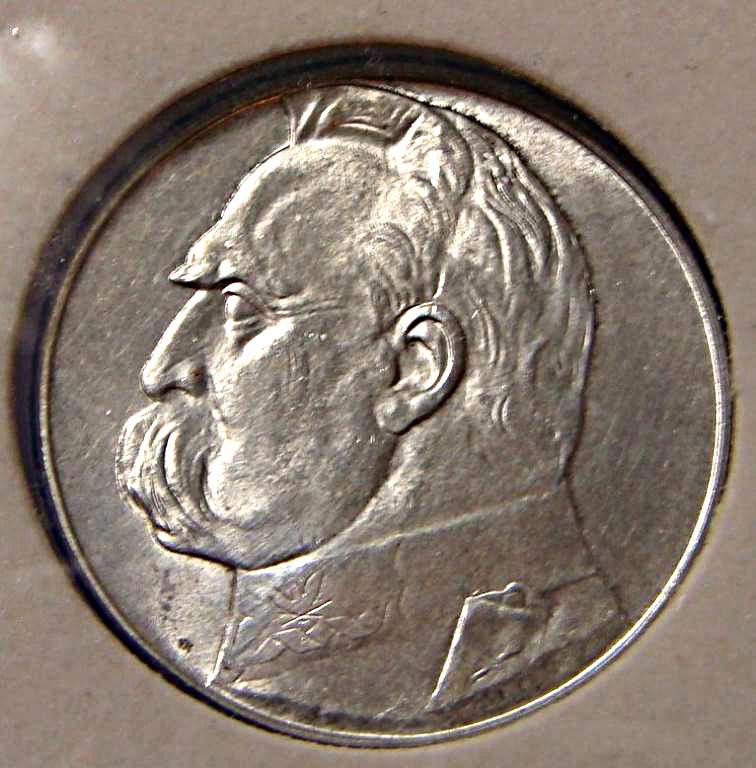 50f94c70de27c.jpg