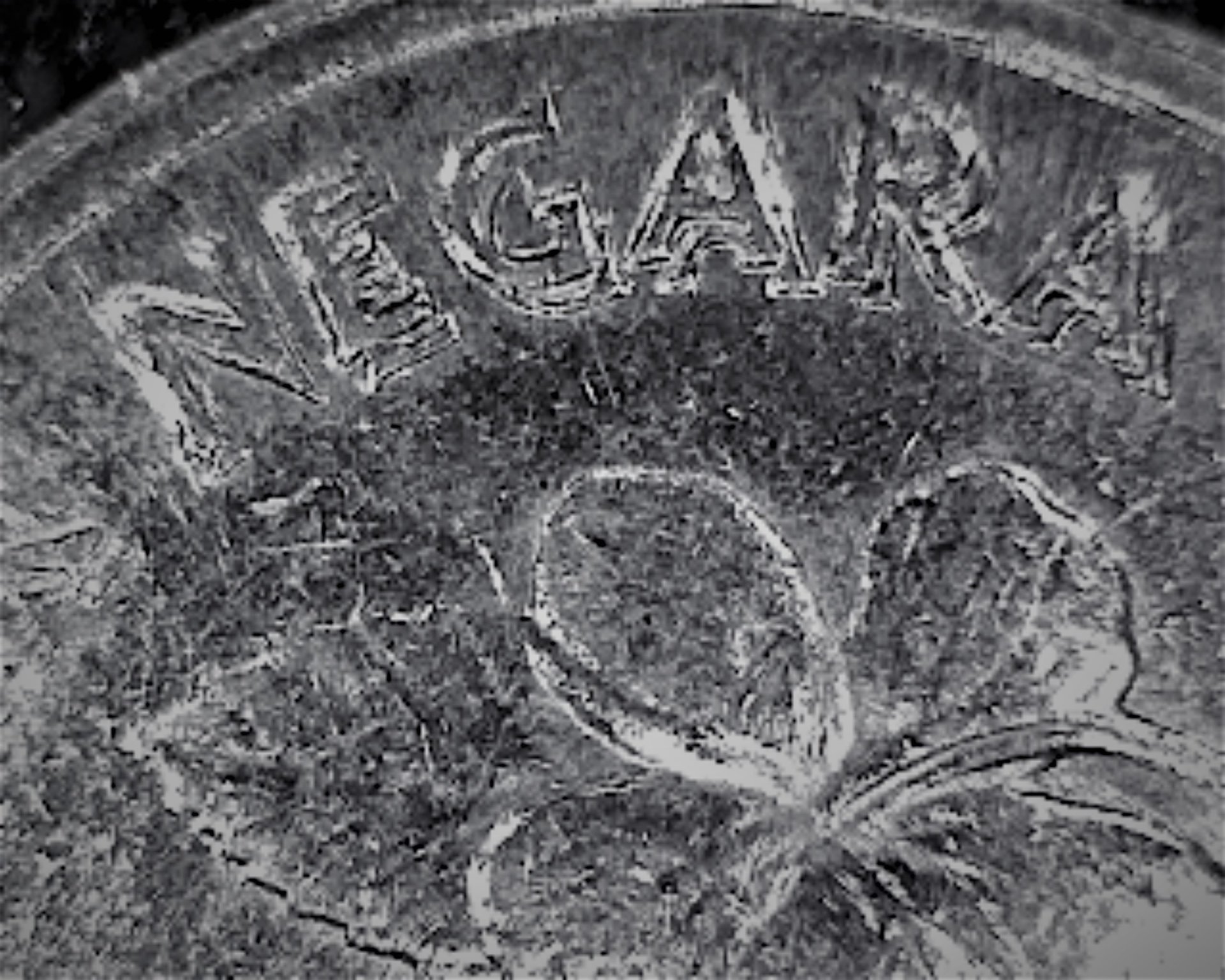 5aeda6958713a.jpg