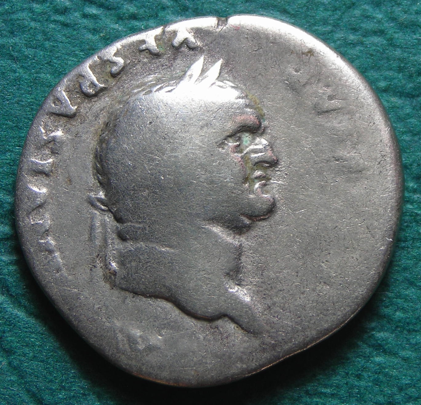 64-79 Vespasian obv.JPG
