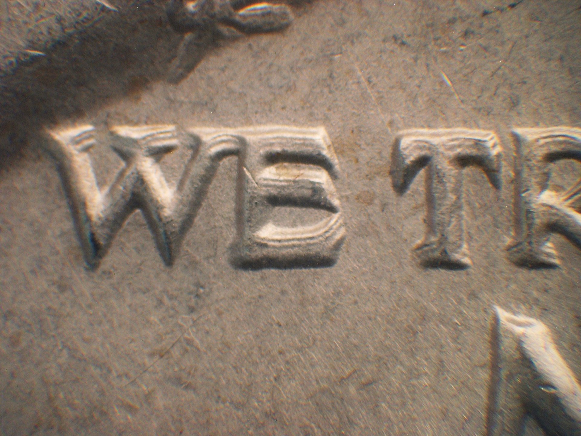 64D DDO-005 WE.JPG