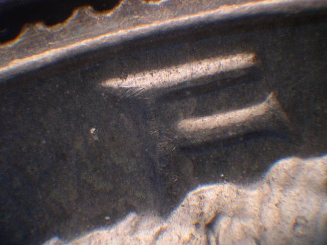 67 -016 die dot F.JPG