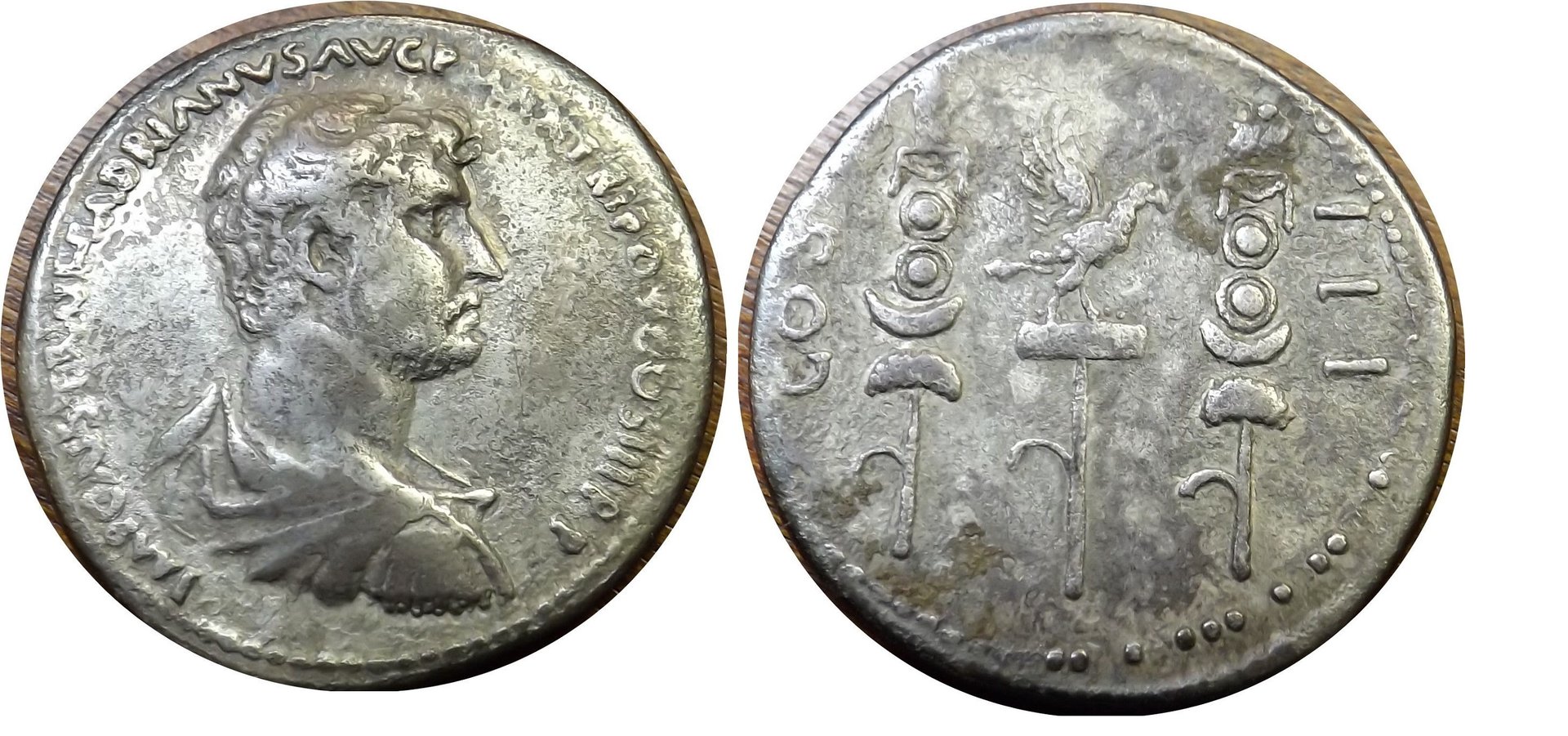693 P Hadrian RIC517.JPG