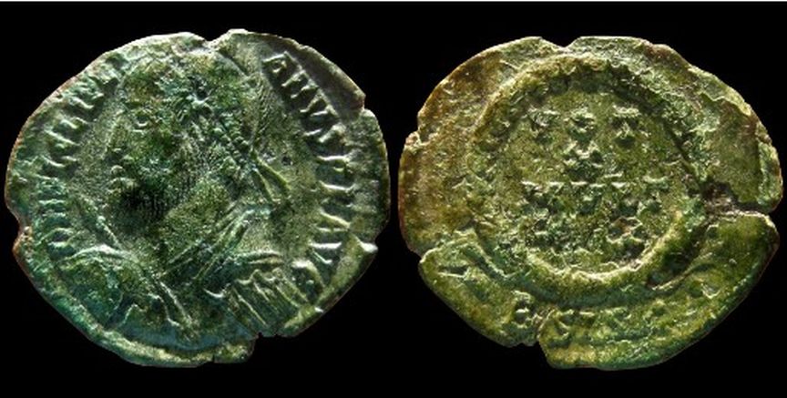 (7) JULIAN II RIC VIII Siscia 421var.jpg