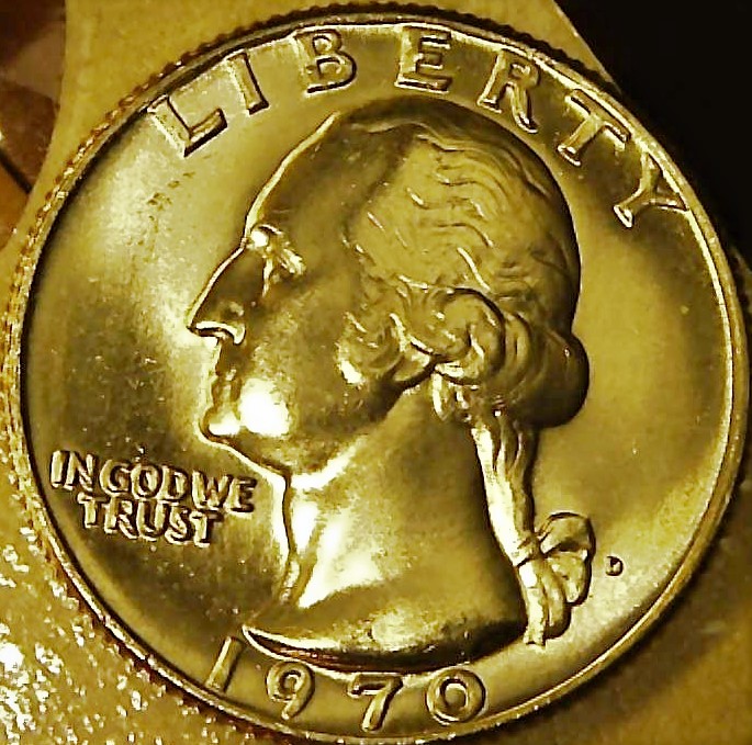 71258011.jpg