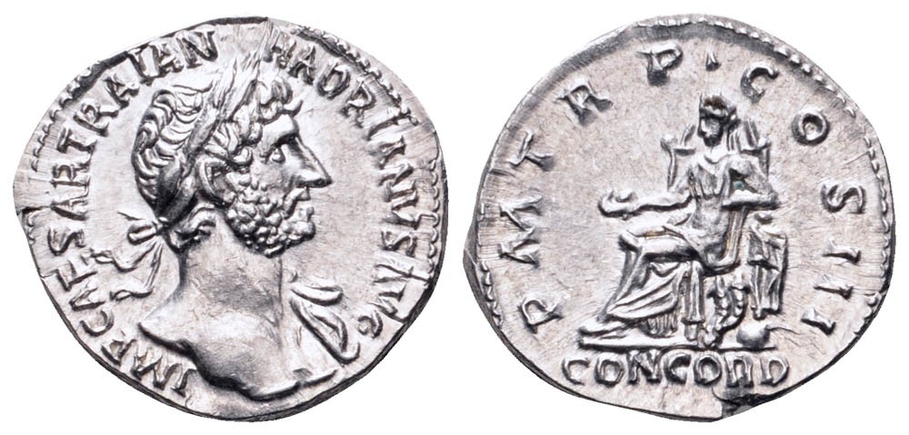 716Hadrian RIC118var.jpg