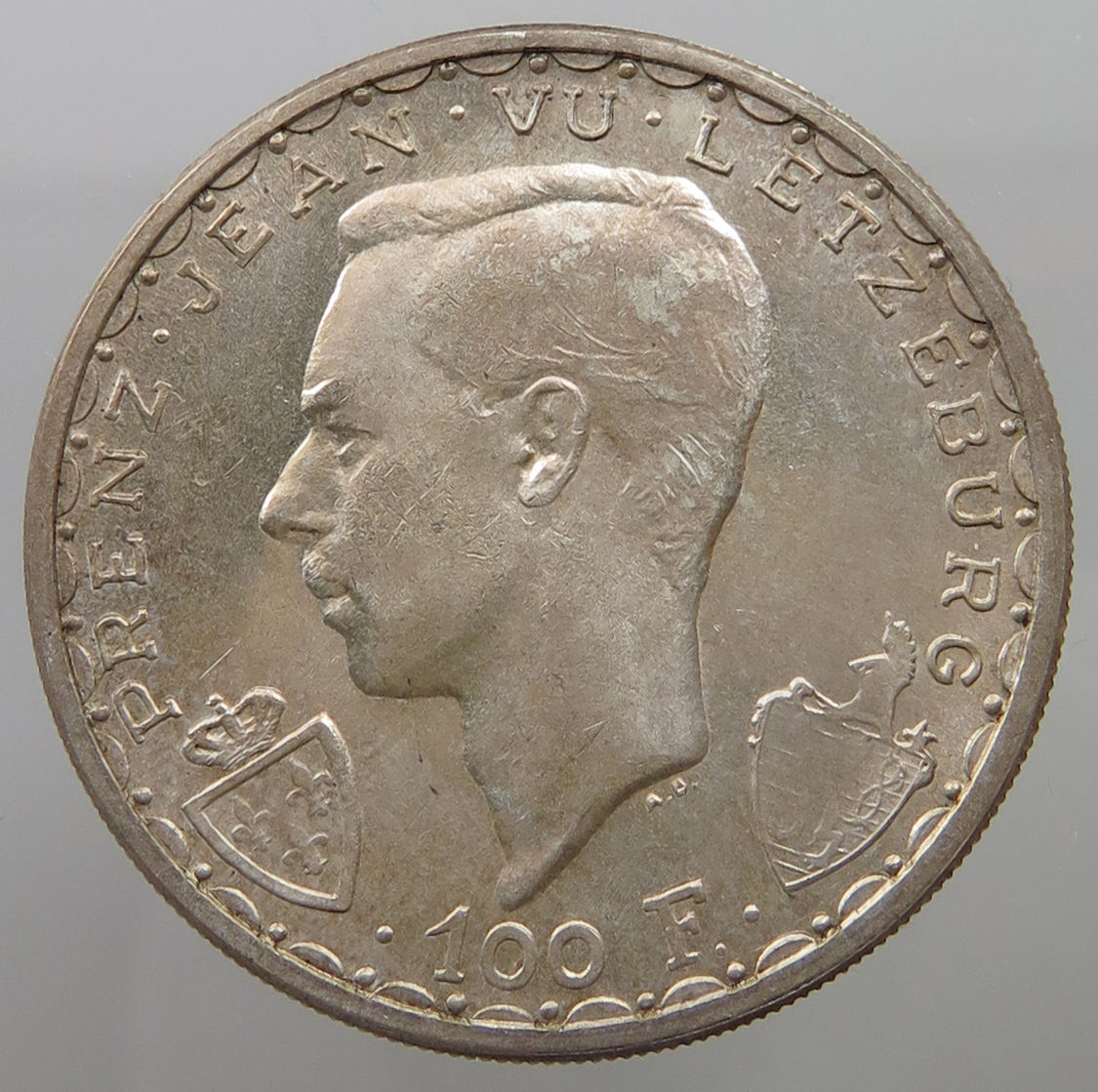 77.jpg