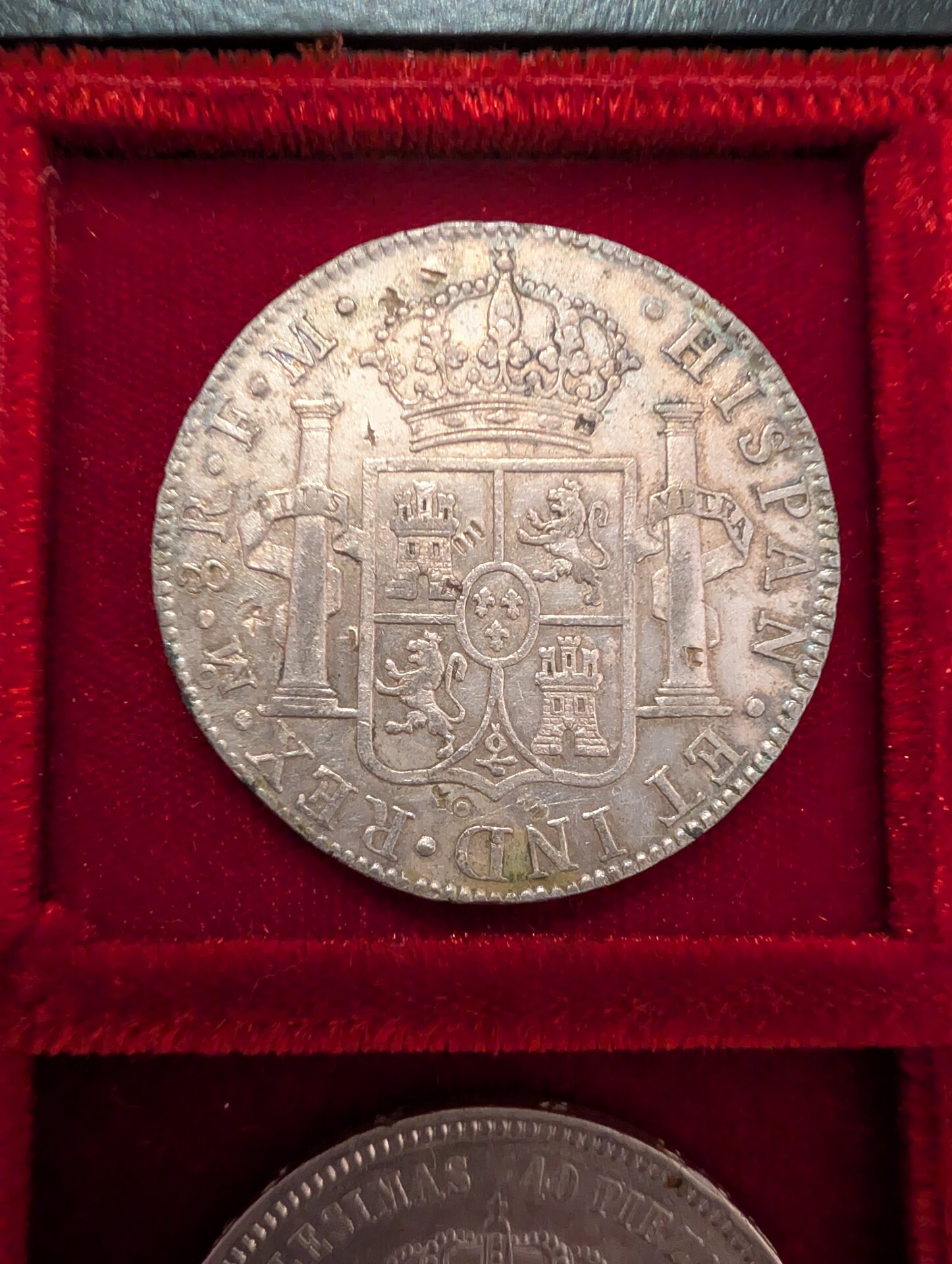 8 Reales Carlos III 2.jpg