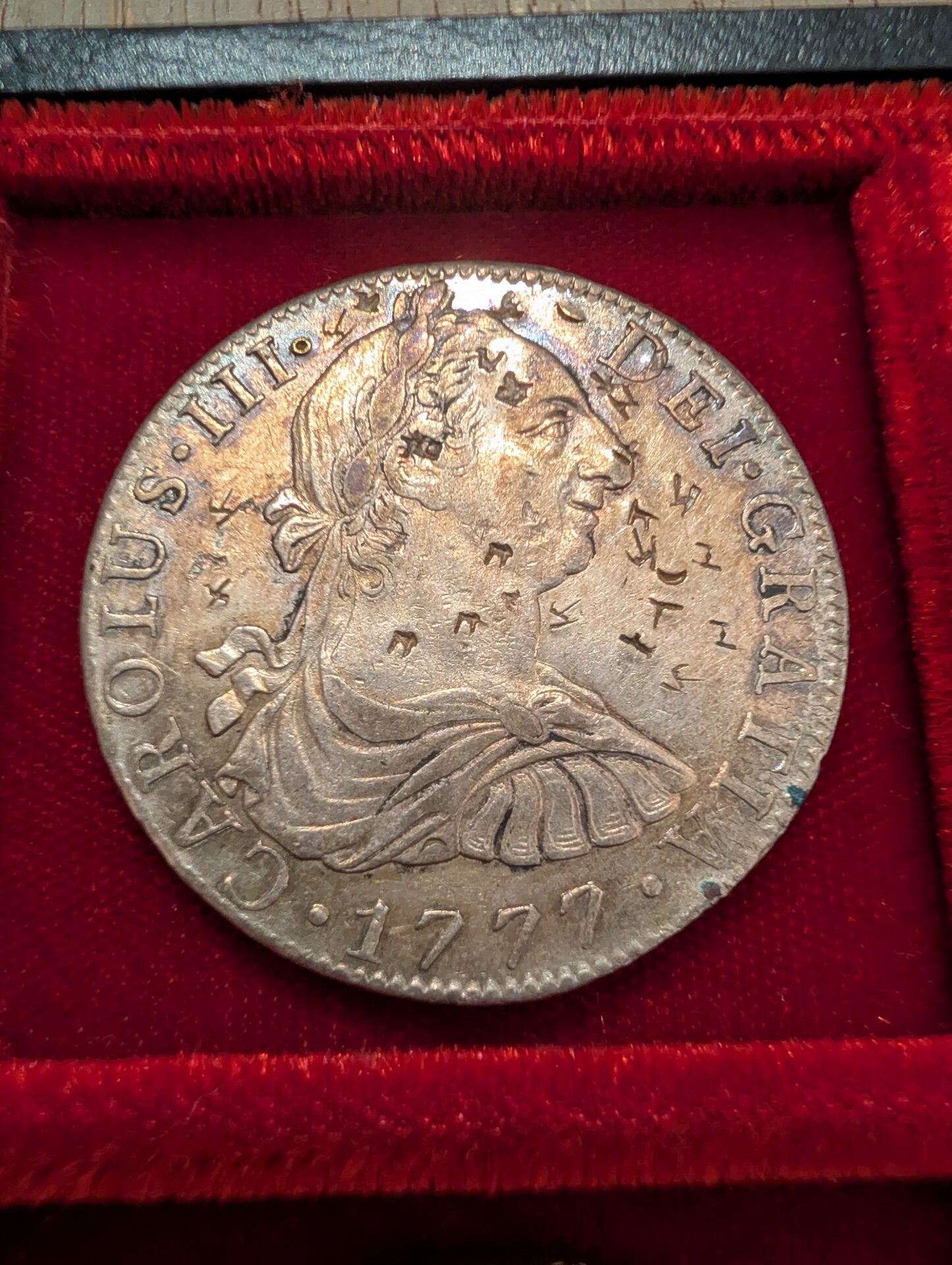8 Reales Carlos III.jpg