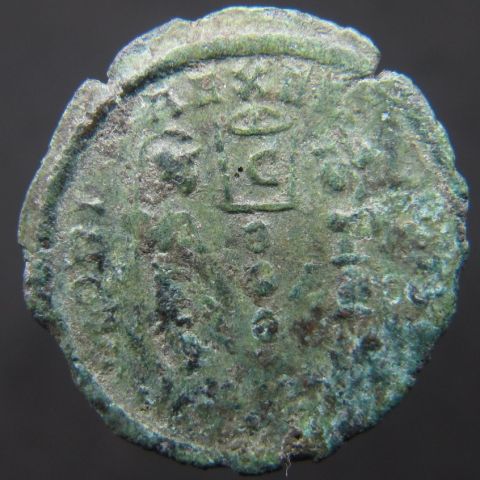 (9) CONSTANS RIC VIII. Arles 58 (Error) (R).jpg