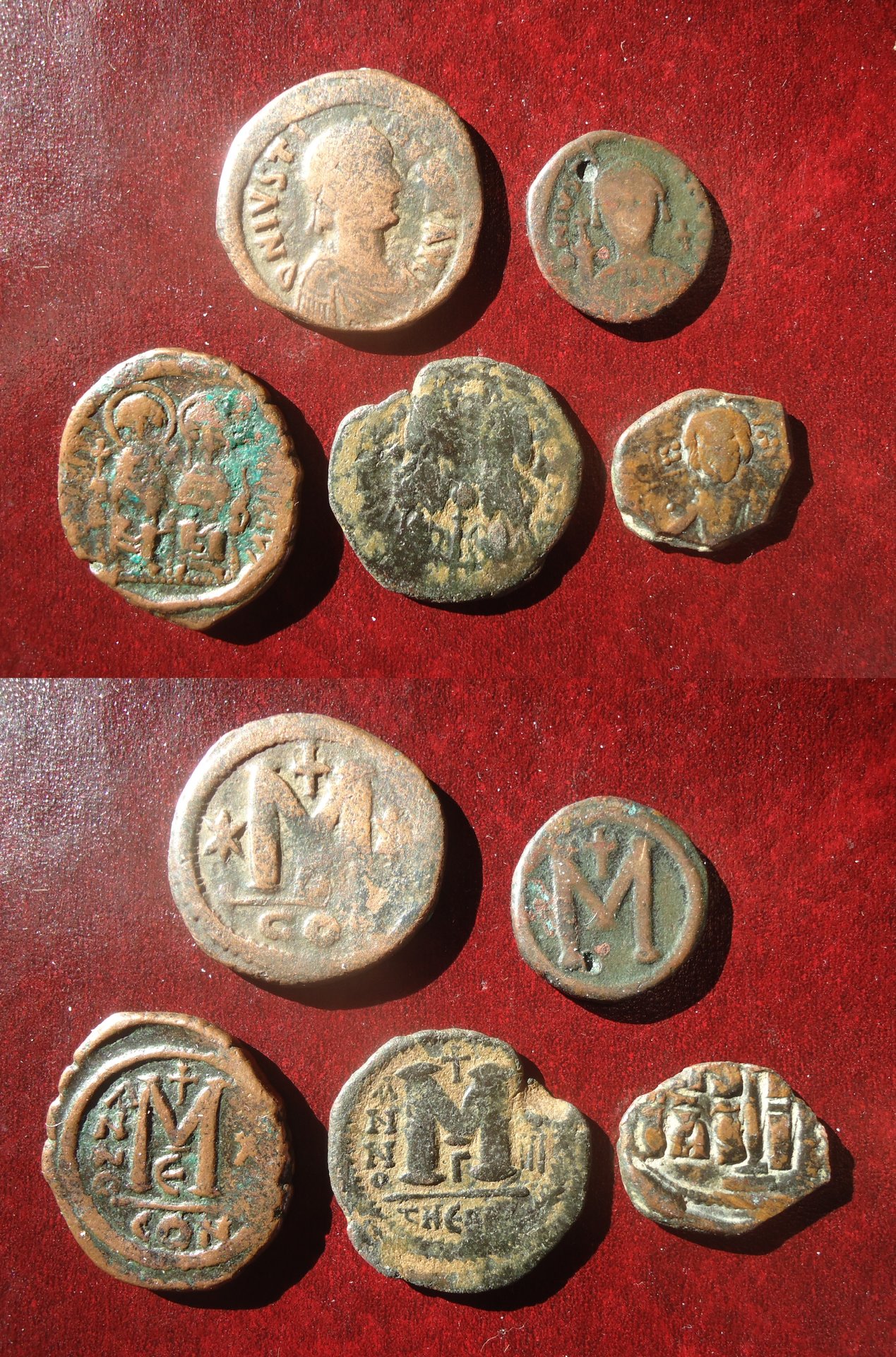 _Lot - Byzantine Follis 5 from Adam Jan 2020 (0).jpg