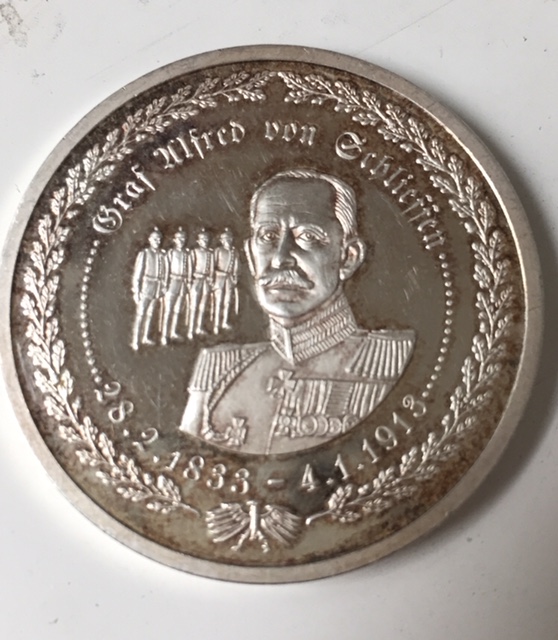 A Von S 1 oz coin.jpg