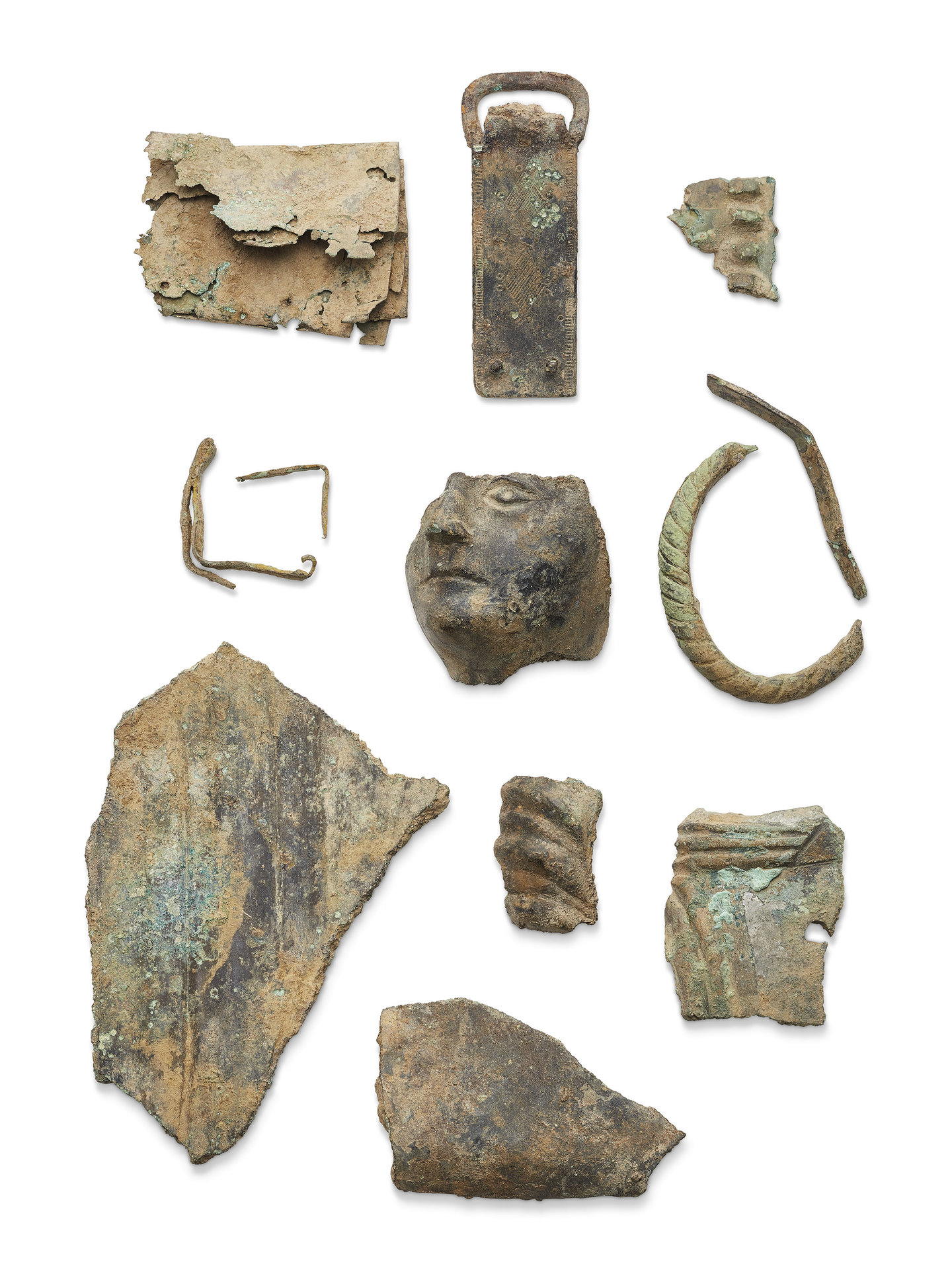 (a_romano-british_bronze_dog_circa_4th_century_ad) Fragments,.jpg