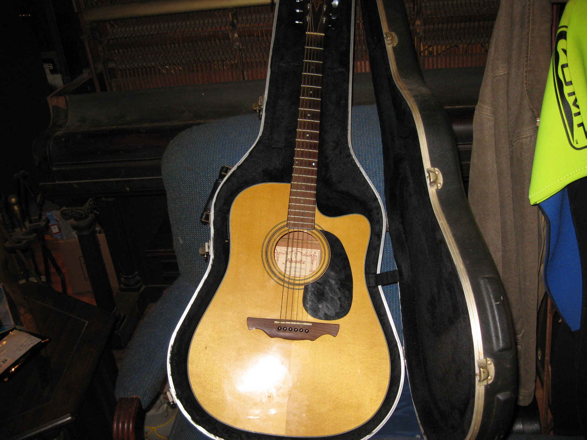 acoustic alvarez 001.JPG
