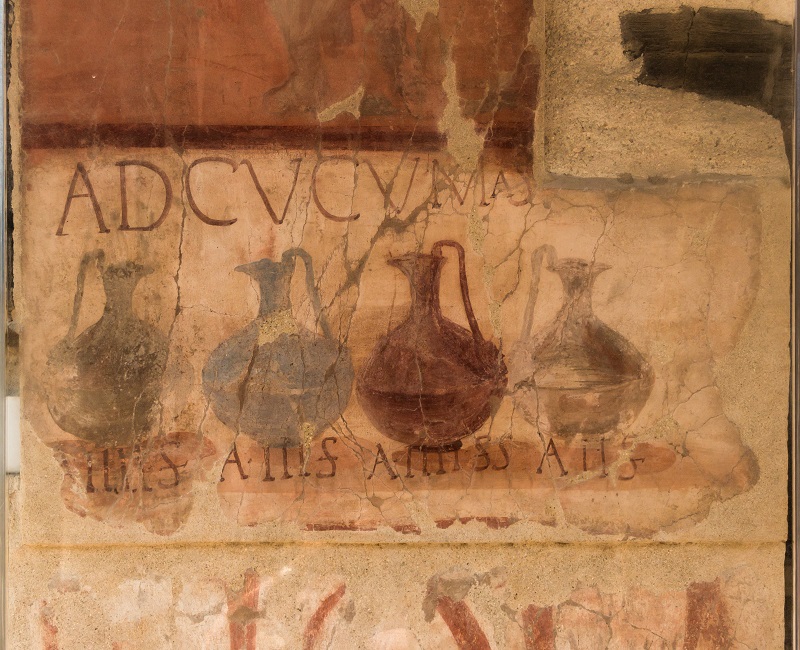 Ad_Cucumas_wine_selling_inscriptions_Herculaneum.jpg