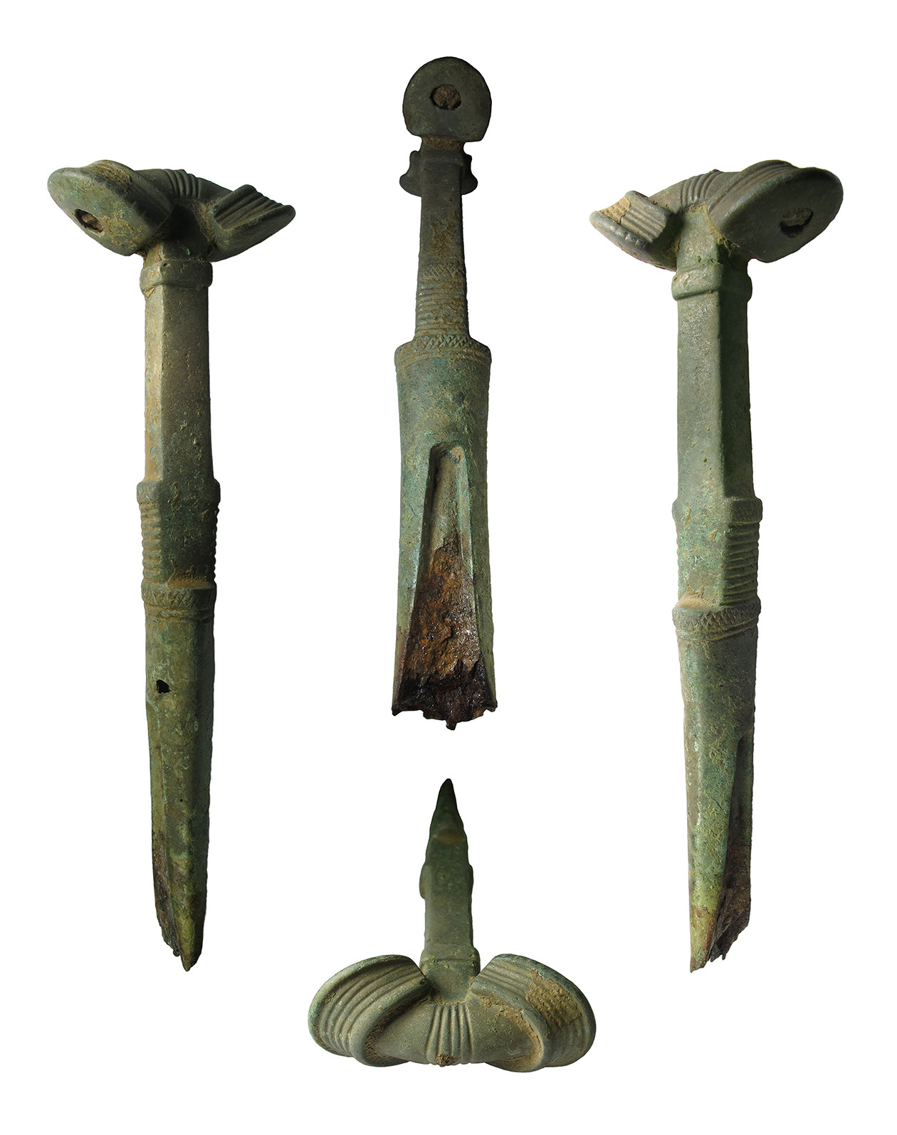 AE_Hilt_2 d_ct.jpg
