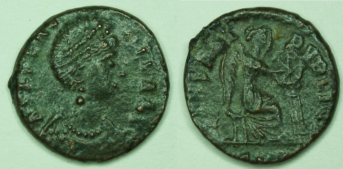 Aelia Flaccilla AE4a.jpg