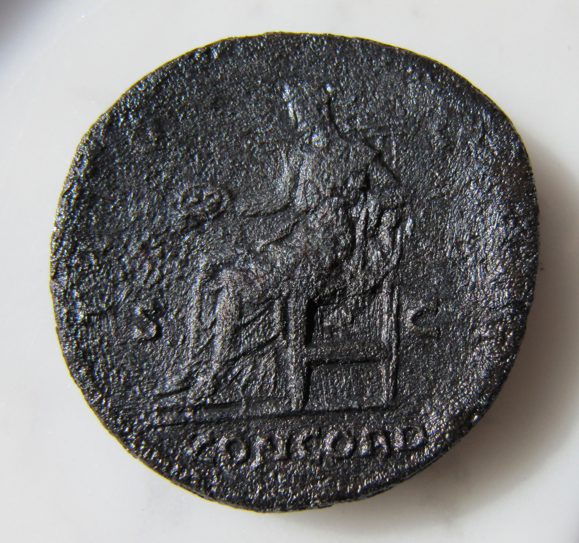 Aelius Sestertius Concordia-Rev - 1.jpg