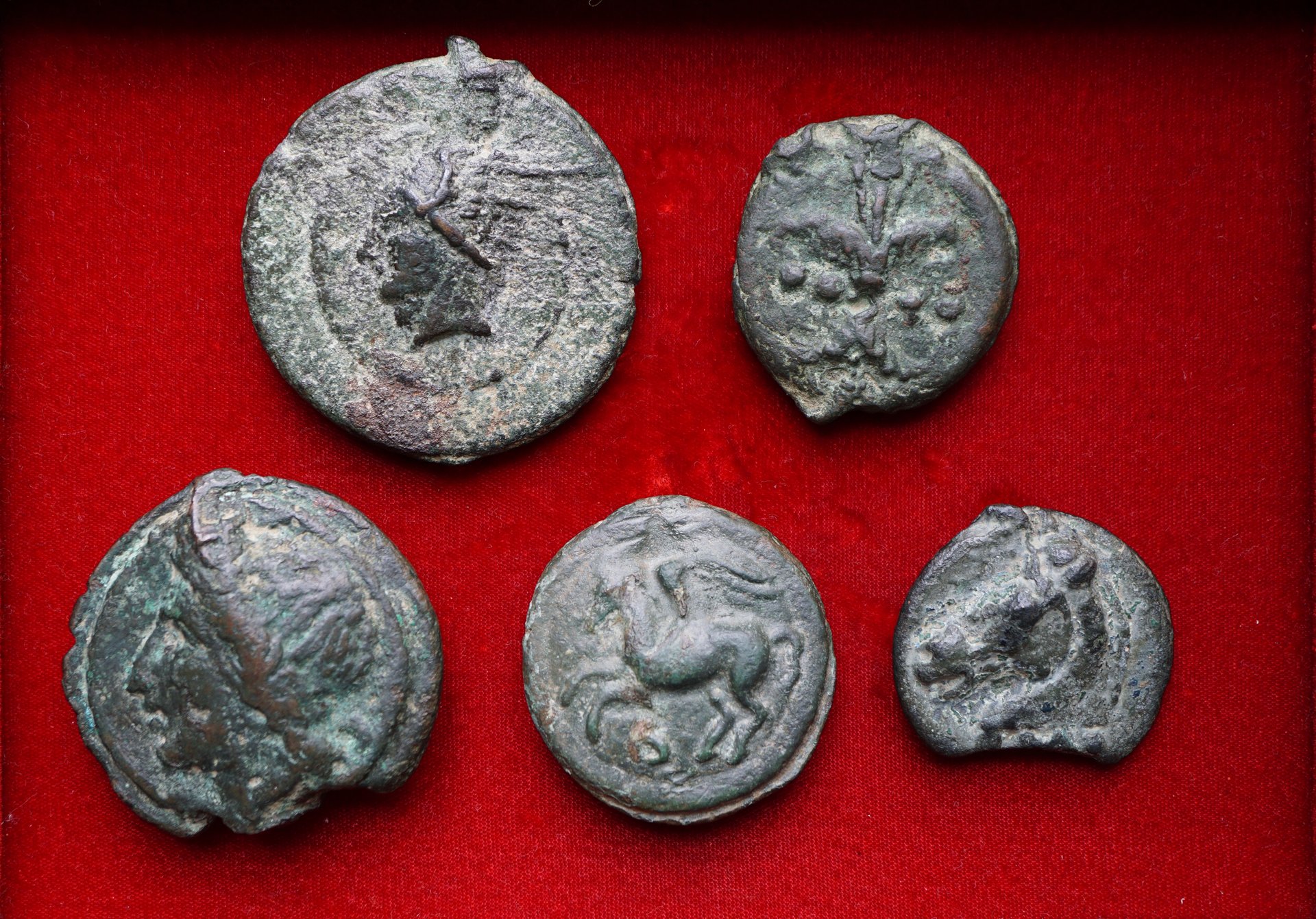 aes grave Dioscuri-Mercury and Apollo-Apollo series (1).JPG