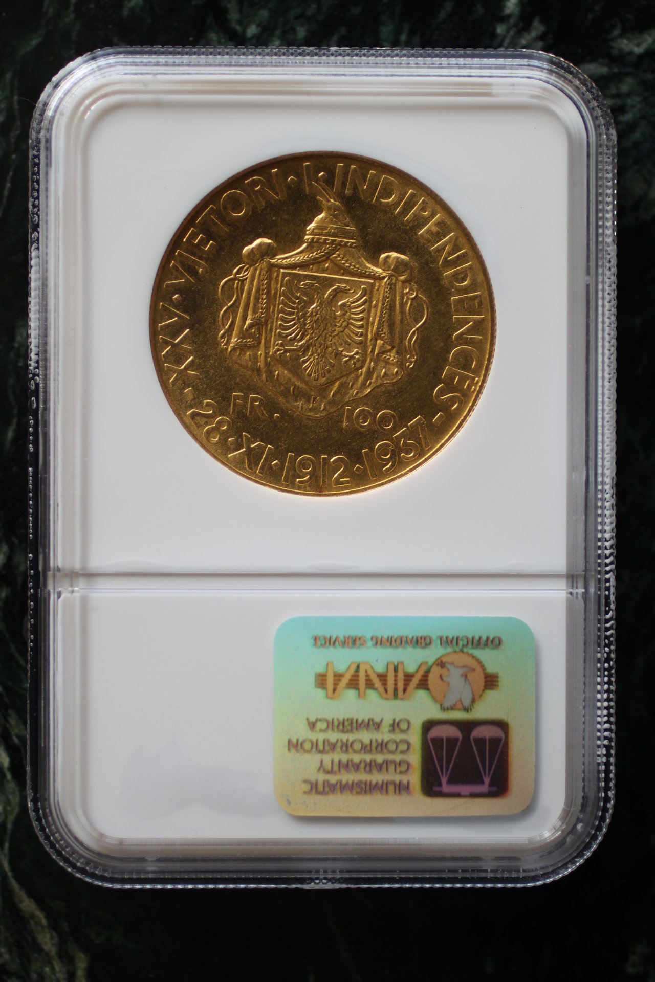 alb1937.10.jpg