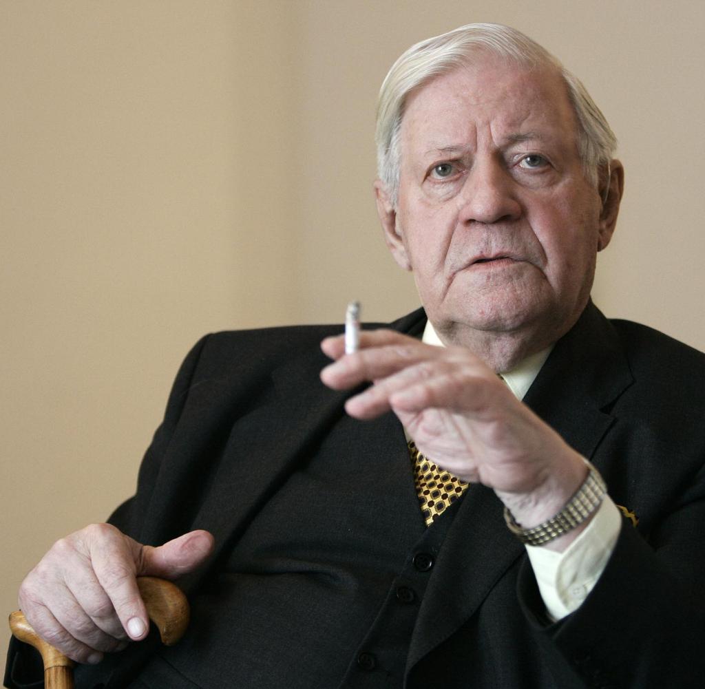 Altkanzler-Helmut-Schmidt.jpg