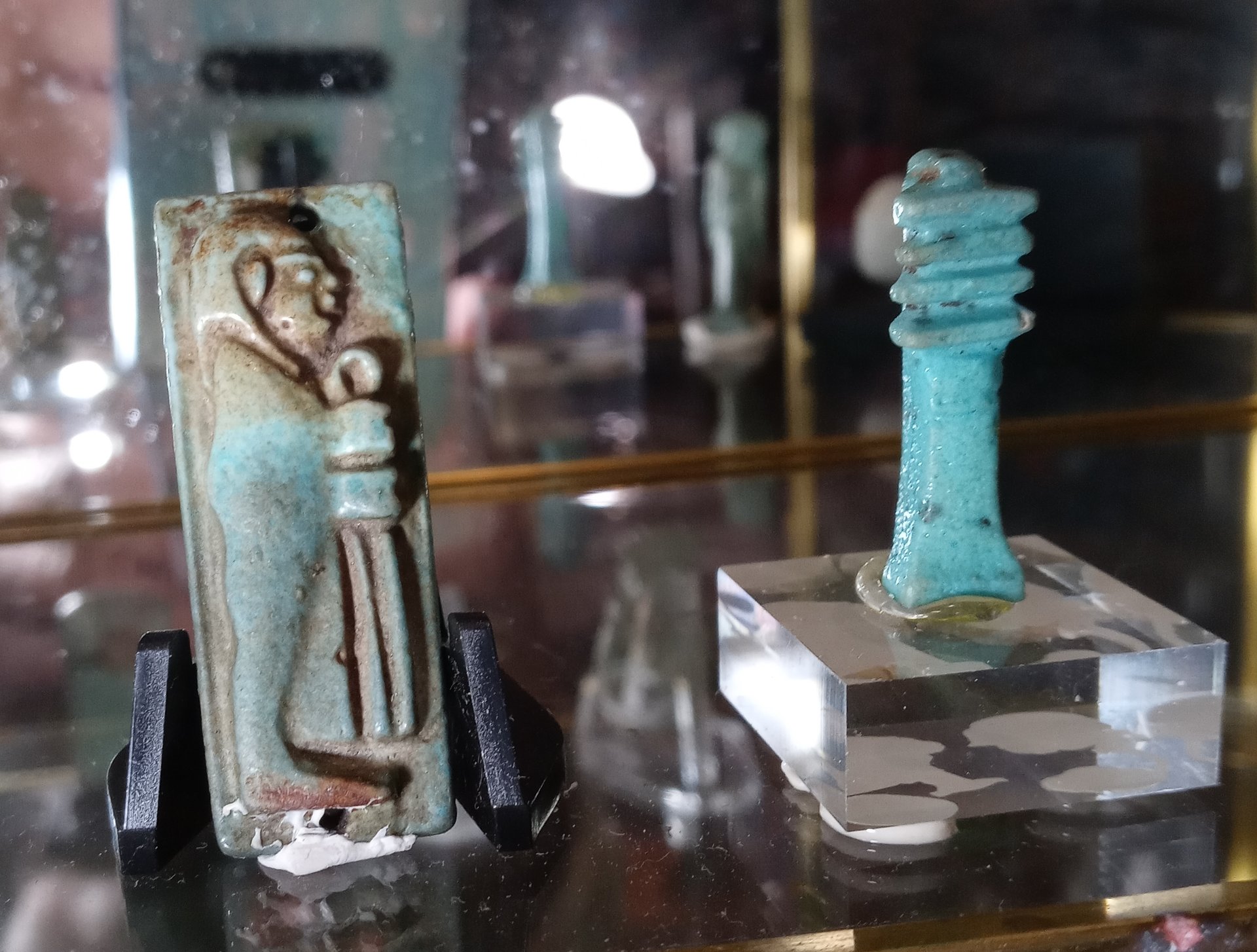 Amset Plaque & Djed Pillar.jpg