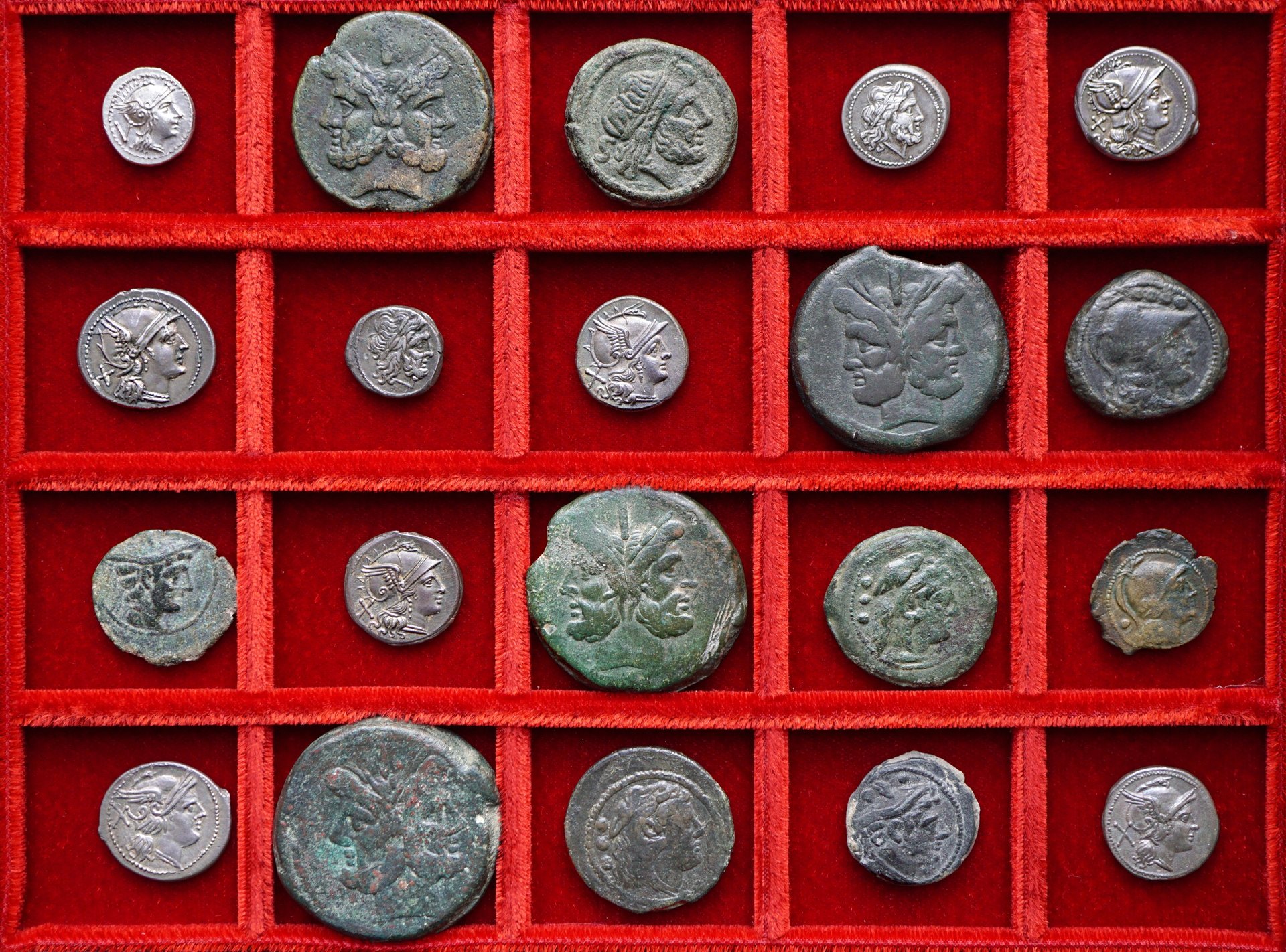 anchor, crescent, cornucopiae, apex and hammer, caduceus, Victory and anonymous (2).JPG