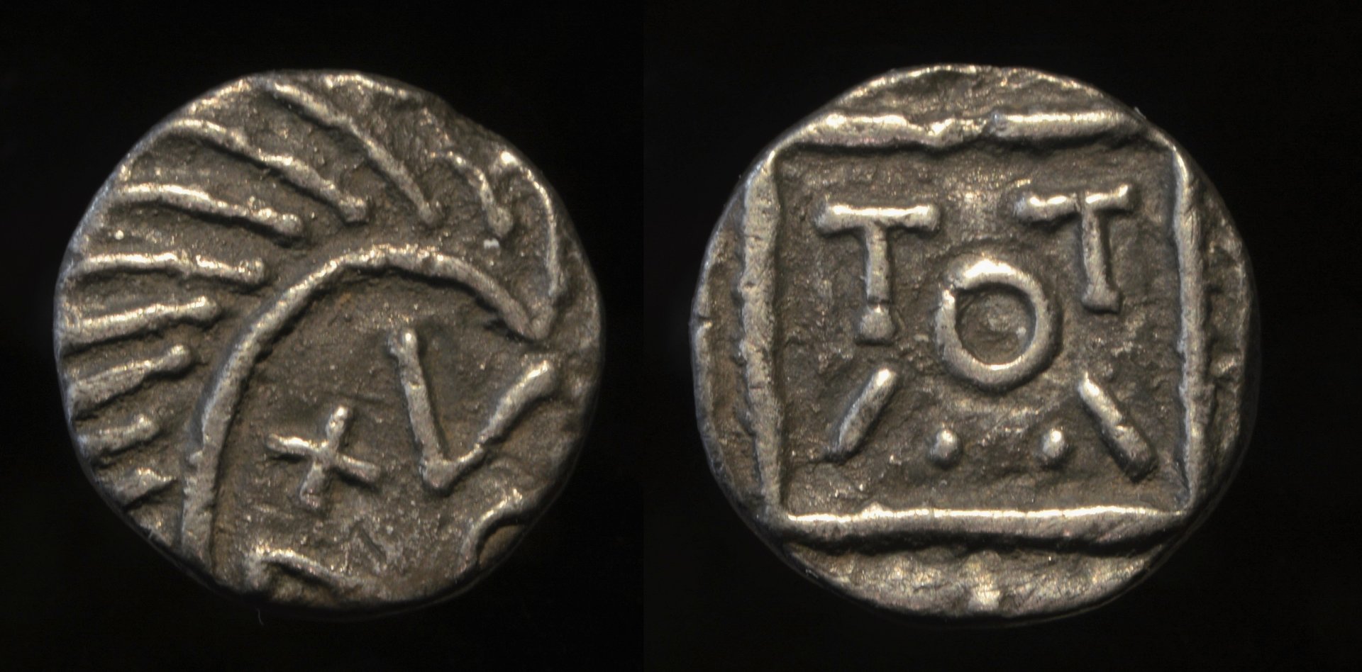 Anonymous - Sceatta (series E, sub-variety D, 720-740 AD).jpg
