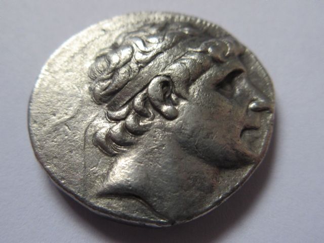 Antiocus III Tet.JPG