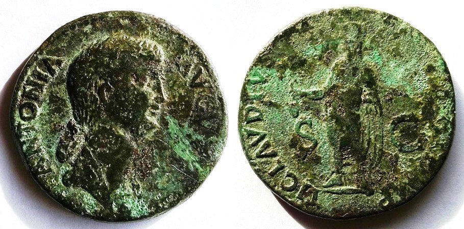 Antonia Dupondius.jpg
