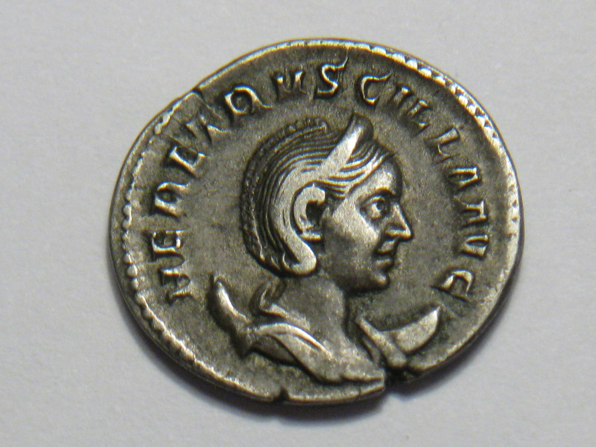antoninianus Hernnia Etruscilla 001.JPG