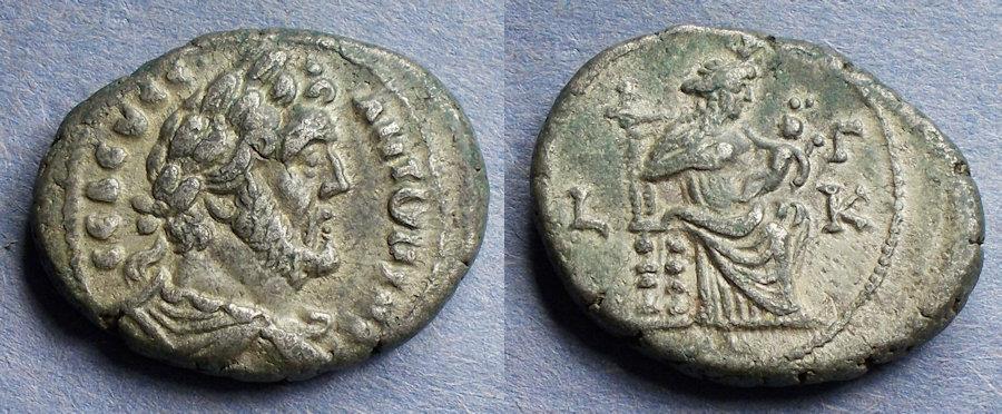 Antoninus Pius - Alexandria (Isis & Harpokrates on reverse).jpg