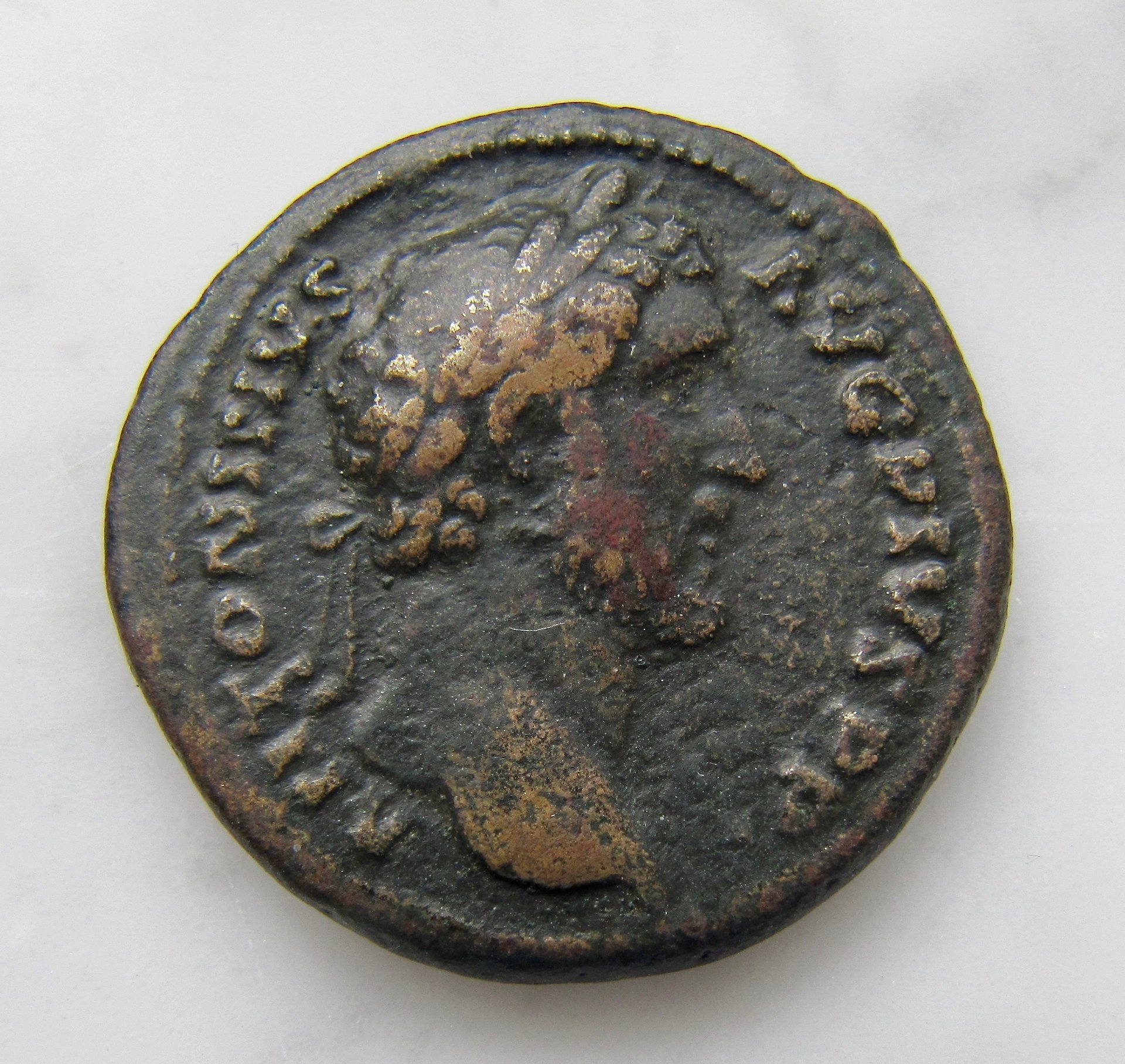 Antoninus Pius As Rhea Sylvia OBV N GP  - 1.jpg