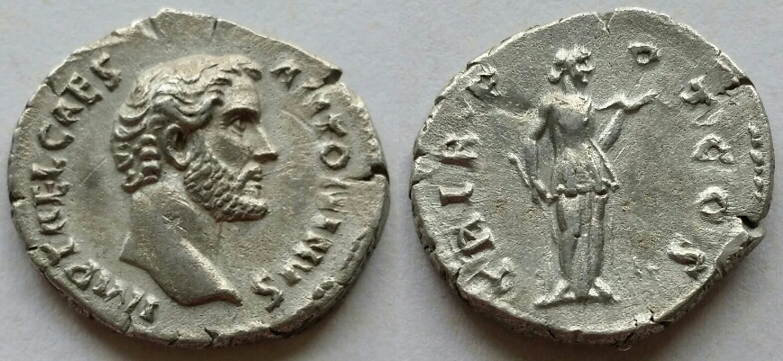 Antoninus pius caesar diana standing.jpg