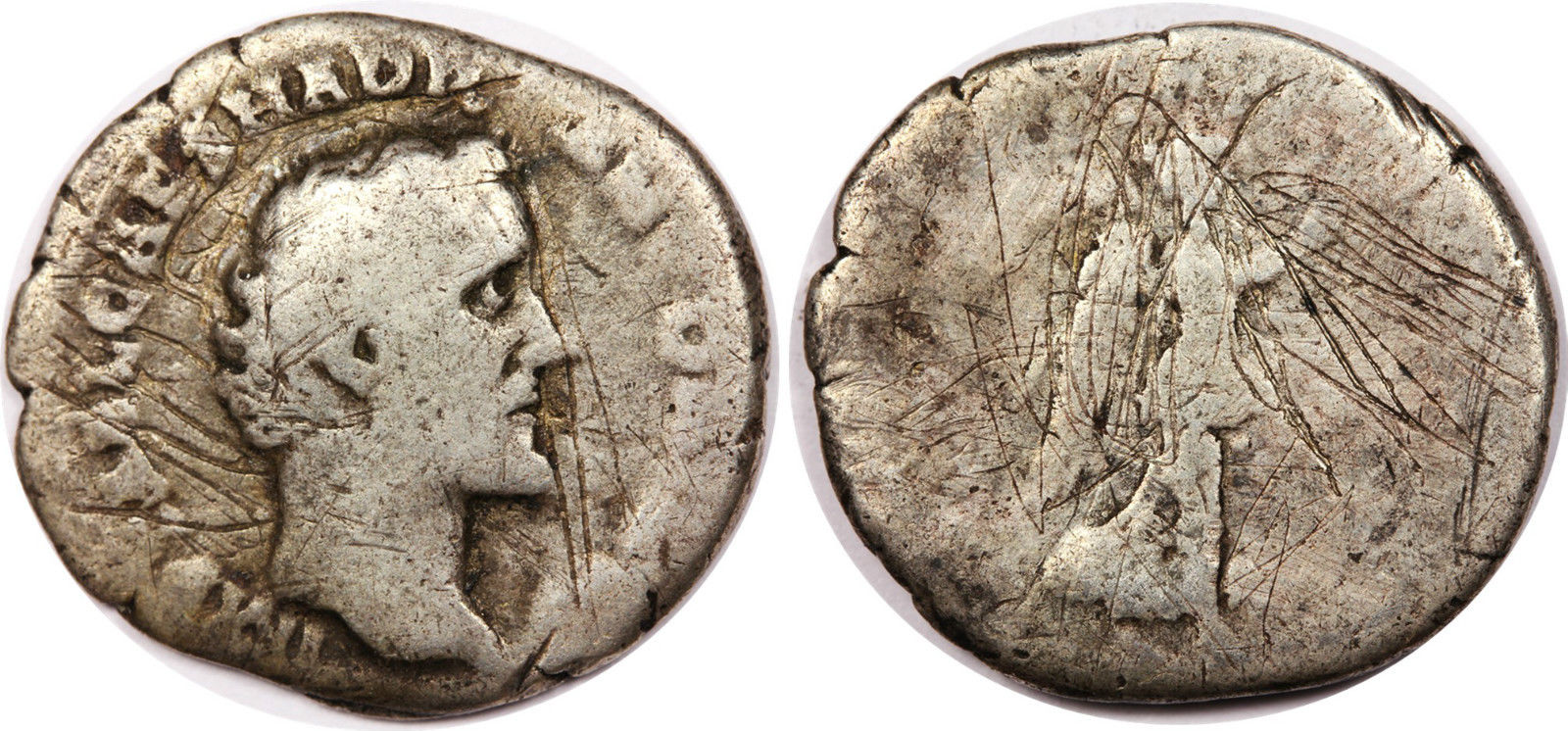 Antoninus Pius - Den. Victory $7.50 Dec 13.jpg