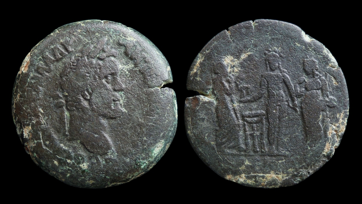 Antoninus Pius - Drachm Apollo Miletus 2596.jpg