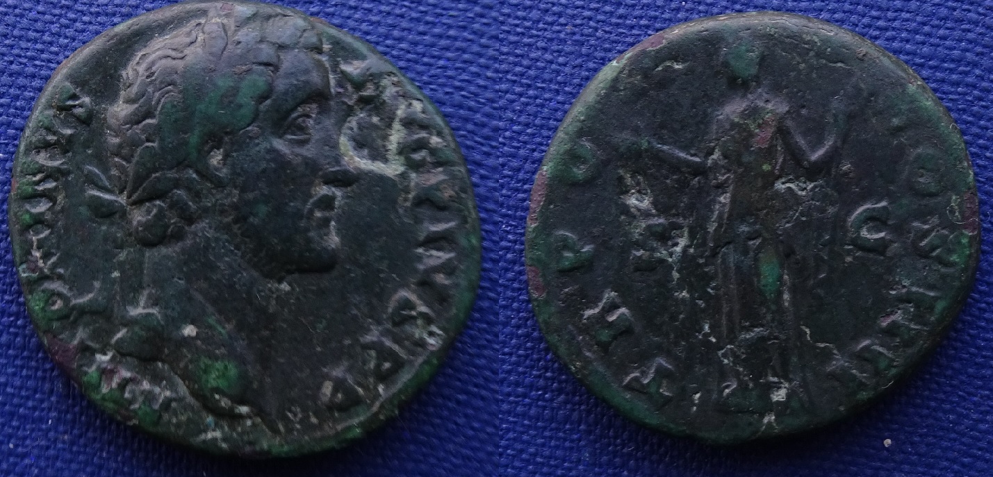 Antoninus Pius Pietas As.jpg